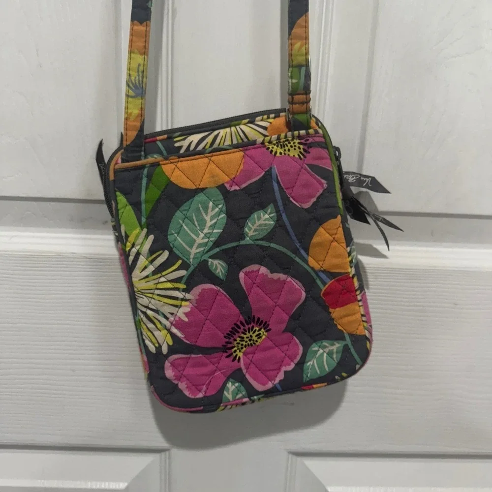 Vera Bradley Crossbody Bag Floral Print Lightweight‎ Travel Purse
